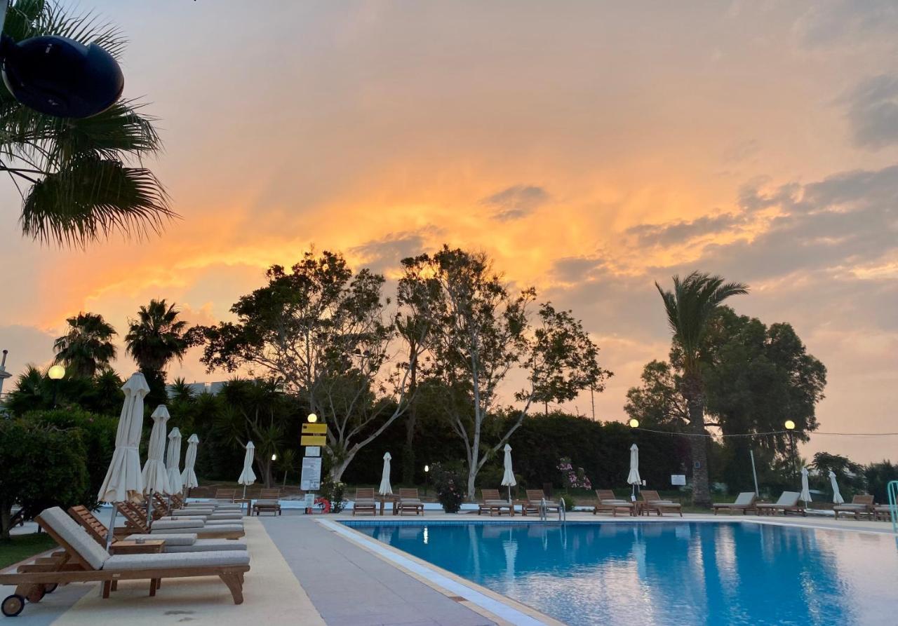 Adelais Bay Hotel Protaras Exterior foto
